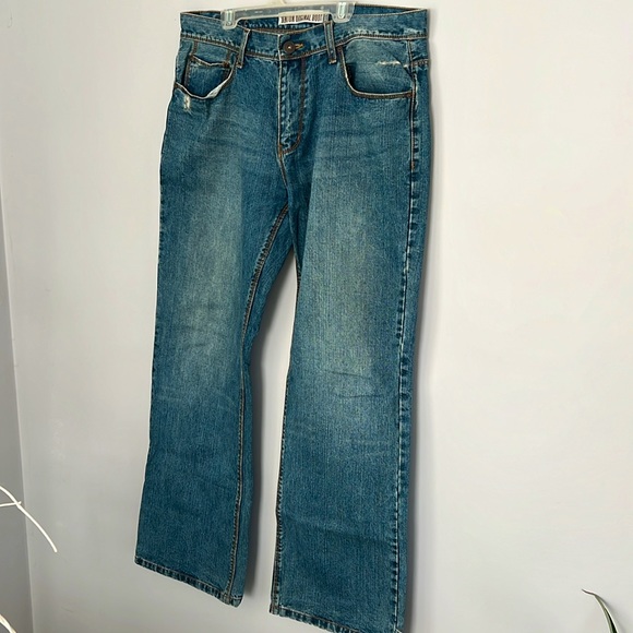 Aeropostale Benton Original Bootcut Denim Jeans 34x34 EUC - Picture 8 of 13